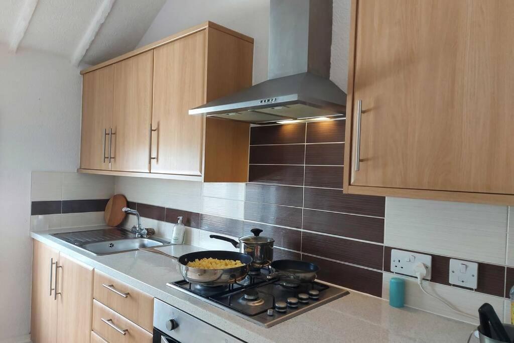 Lovely 2 Bedroomed Flat In The Centre Of Longton Longton  Extérieur photo